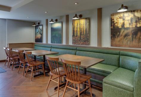 Fairfield by Marriott_dinning area_2