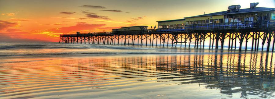 Sunglow Pier in Daytona Beach Shores during a peaceful sunrise