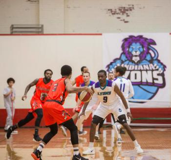 What To Expect At An Indiana Lyons Basketball Game