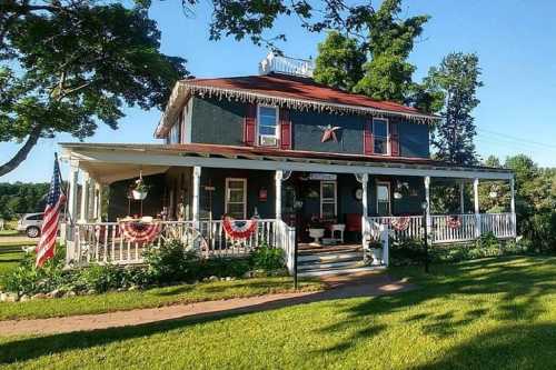 Traverse City Bed And Breakfast Victorian Inns Chateaus