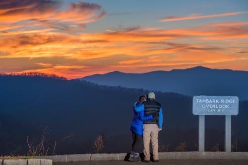Winter hikes in Asheville