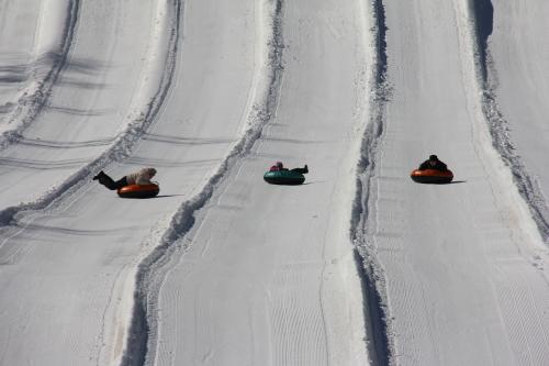 12 Kid Approved Winter Activities