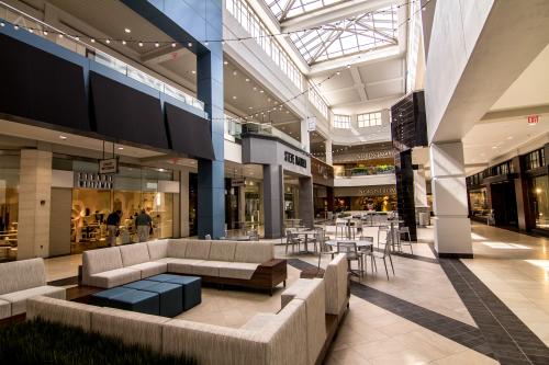 Perimeter Mall Interior