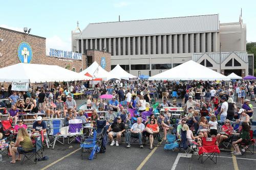 Crowd at Old Metairie Crawfish Festival
