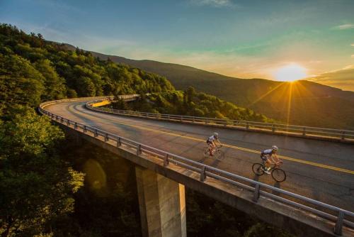 Viaduct cycling