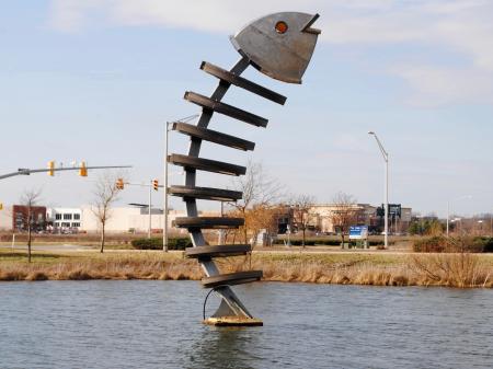 Fish sculpture near Shops at Perry Crossing in Plainfield