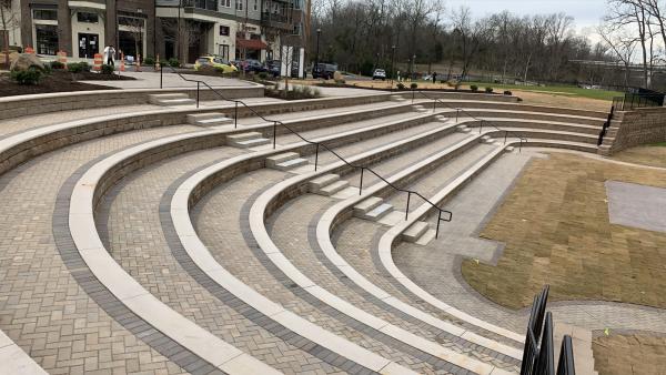 riverwalk amphitheatre