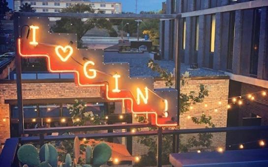 Gin Bar