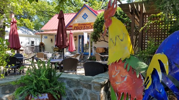 Provence Restaurant Courtyard Dining