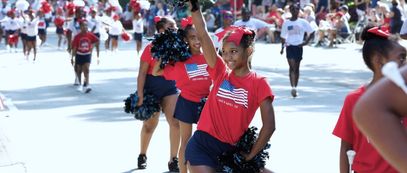 4th of July Parade Girls