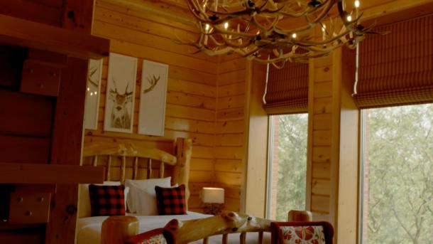 Log cabin room
