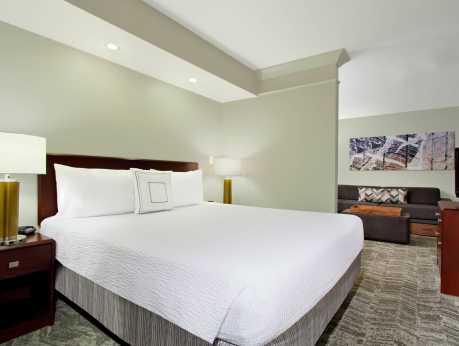 Springhill Suites - King Suite