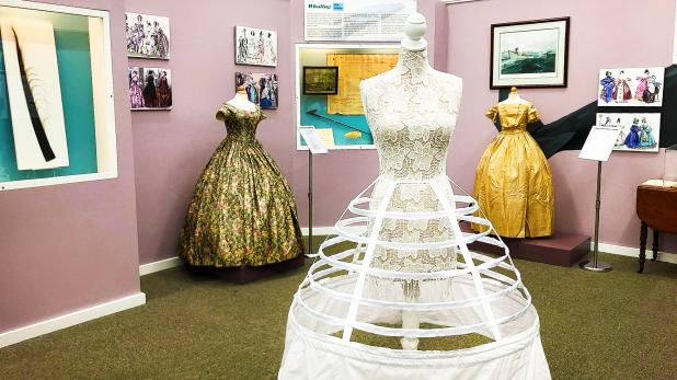 When women wore whales exhibit from 19 century fashion trends