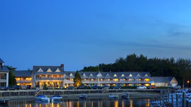 Baron’s Cove Inn