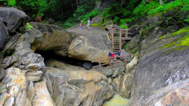 Natural Stone Bridge and Caves Park