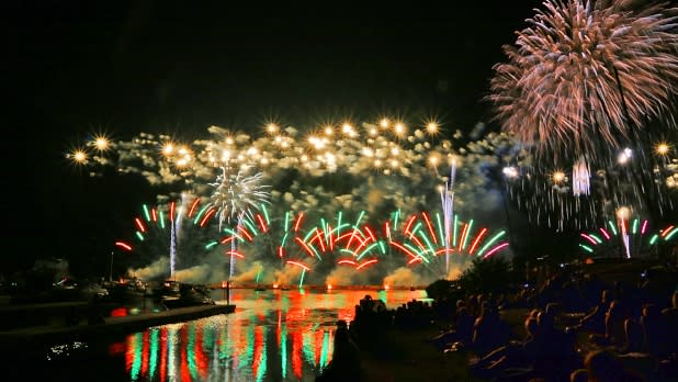2015 July 25th Fireworks-Oswego Harborfest - Photo by Robert J Clark Photography