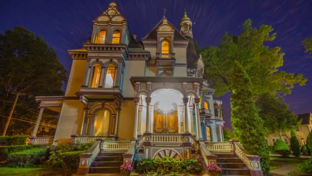 Front view of the Batcheller Mansion Inn