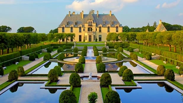 OHEKA Castle