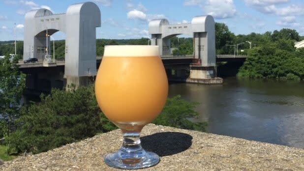 Brown's Brewing Company, Troy