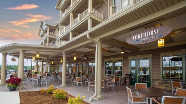 The patio at Lakehouse Tap & Grille