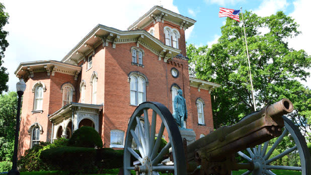 Cannon in front of the Fenton History Center