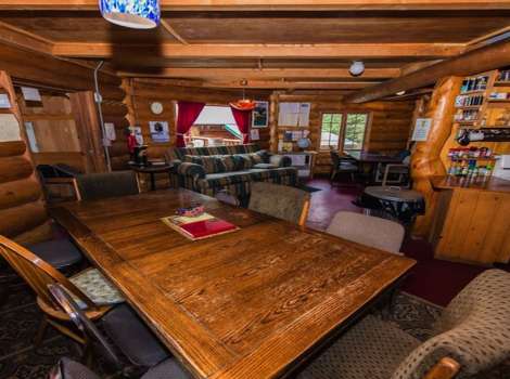 Denali Hostel Cabins
