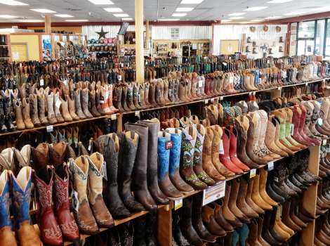 Boot outlet shop stores near me