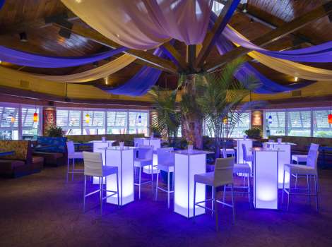 Bahama breeze cheap outdoor seating