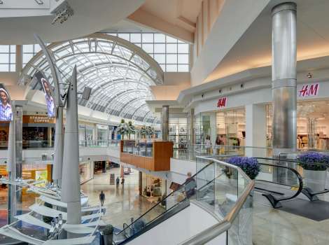Florida, Orlando, The Mall at Millenia, shopping, Louis Vuitton