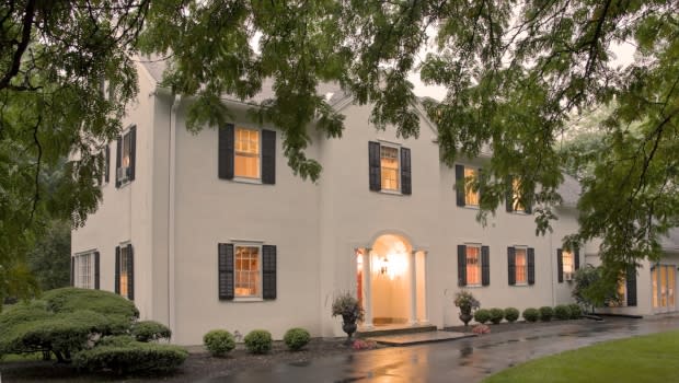 Cozy And Romantic New York State Winter Getaways Resorts Spas