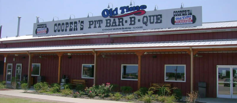 Cooper’s Old Time Pit BBQ