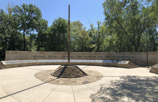 Founders Plaza is conveniently located in Irving’s Centennial Park.