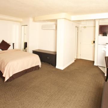 Century Plaza Hotel Spa