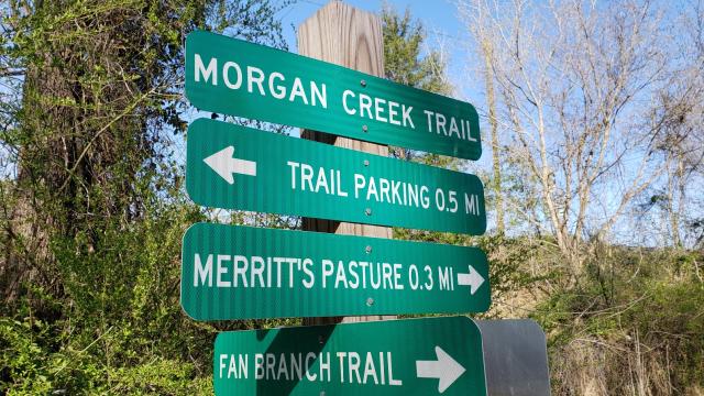 Morgan Creek Trail sign