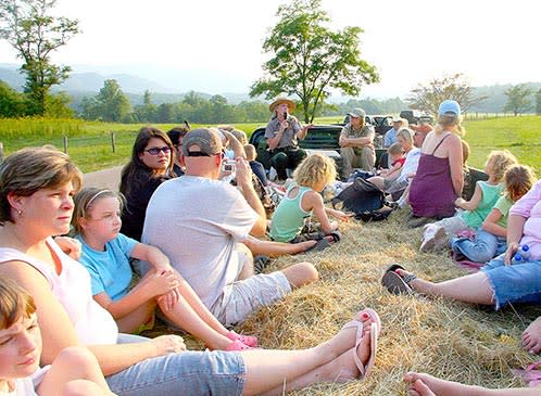hayride-498x365