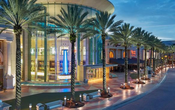 mall at millenia prom dresses Bloomingdale's at the Mall at Millenia in Orlando Florida