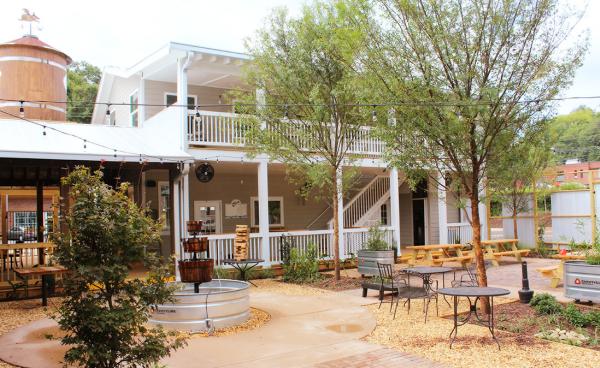 Outdoor patio at Saucehouse in Athens, GA