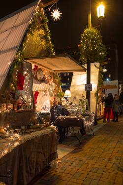 Christmas in Bethlehem - Christmas City Village 02 - Discover Lehigh Valley