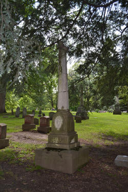 Lindenwood Cemetery Photo