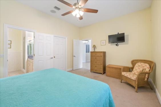 Downstairs bedroom #1