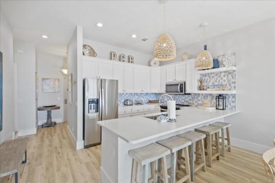 Fantastic updated kitchen!