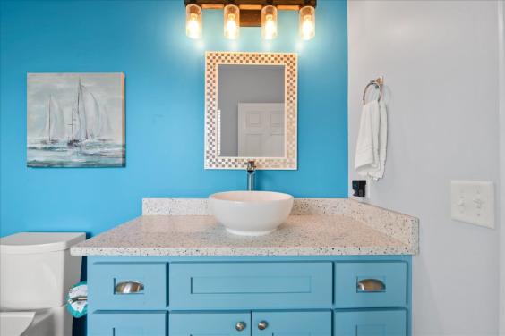 Downstairs half bath