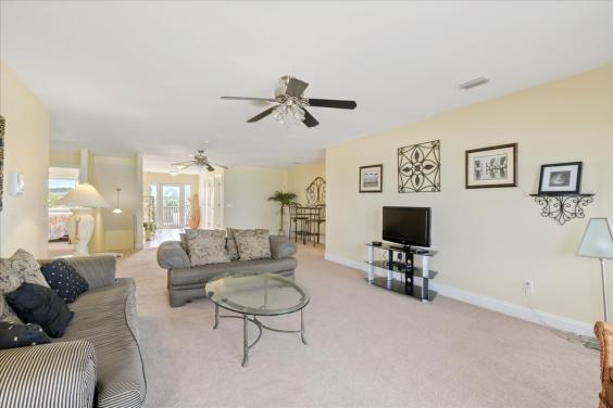 Second floor living room