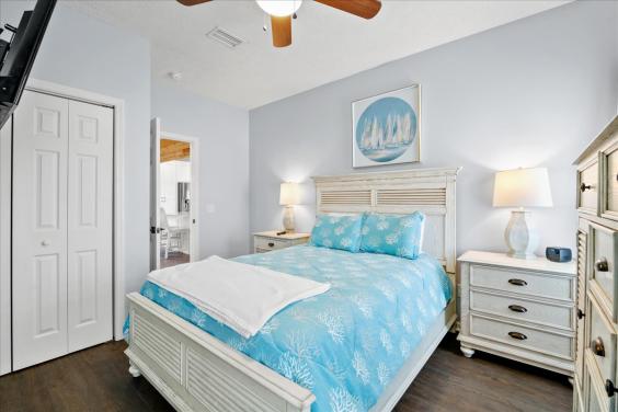 Downstairs bedroom