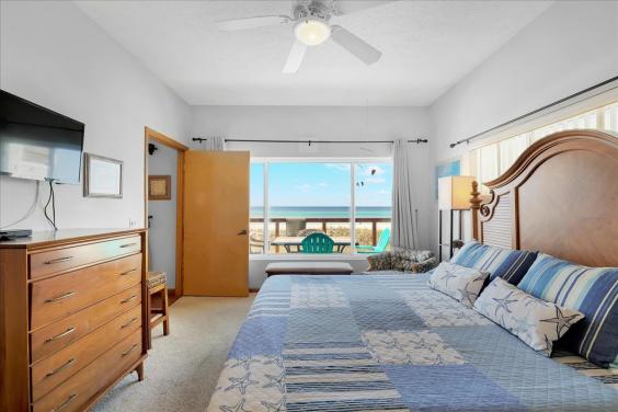 Master bedroom 2 with Gulf views