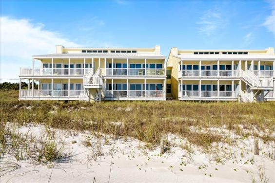 Harbor Arms Condos