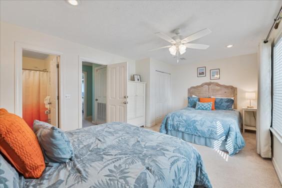 Third floor roadside bedroom