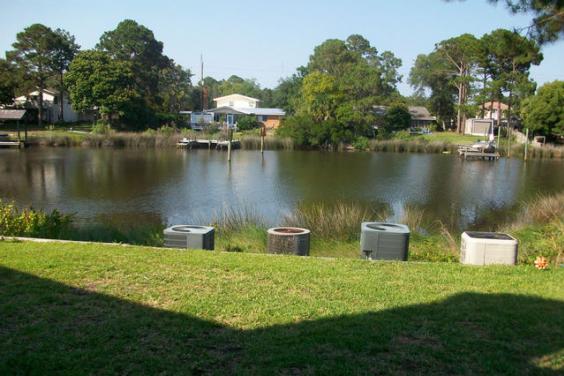 Waterfront Condo with Dock  * Bring your boat!