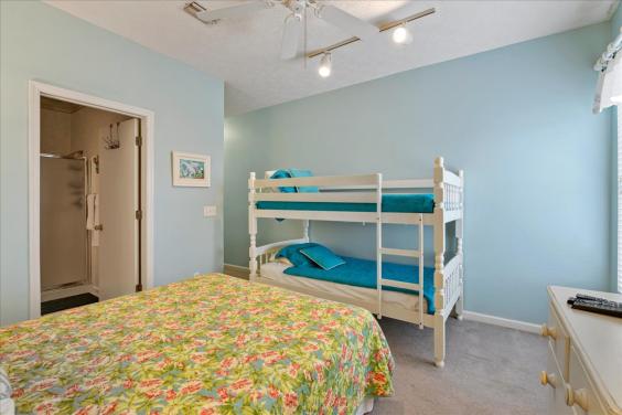 Spacious and comfortable second bedroom!