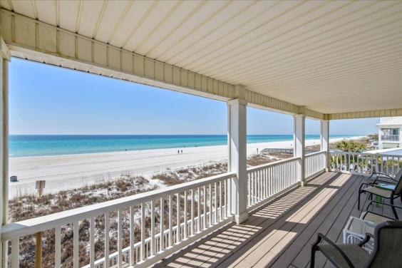 Upstairs balcony boasts beautiful views!